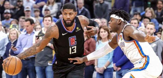 场景下的三 场景下的三